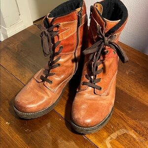 Rugged Women’s Leather Boots in Rich Brown